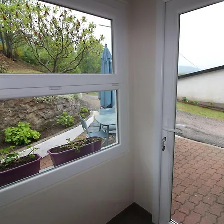 Vosges Avec Terrasse, Parking, Et Wifi - Fr-1-589-690 *